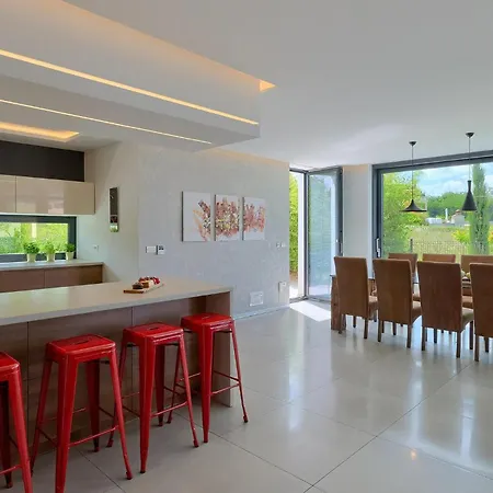 Nyaraló Aria Poreč