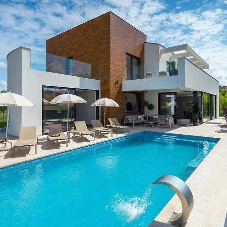 Aria Nyaraló Poreč