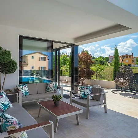 Nyaraló Aria Poreč